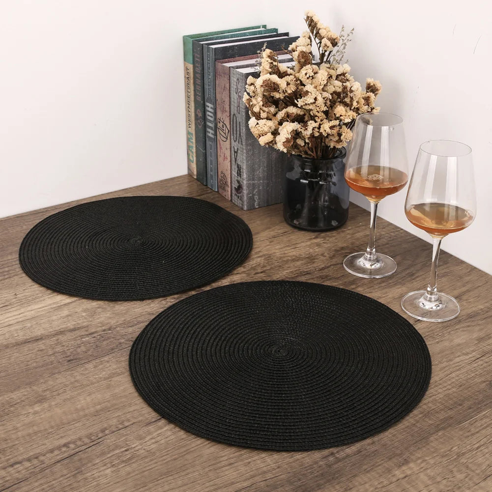 Round Braided Placemats Set of 6 with Coasters for Dining Table | Washable Non-Slip Woven Table Mats | Holiday & Everyday Table Decor, 34cm