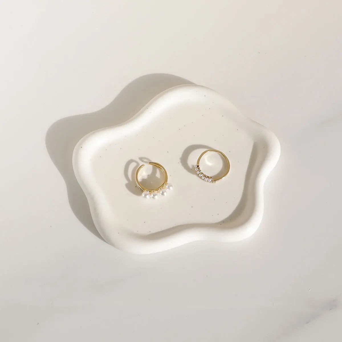 Ceramic Jewellery Dish for Dresser, Nightstand & Entryway | White Trinket Tray for Rings, Keys & Watches | Minimalist Gift in 4 Shapes