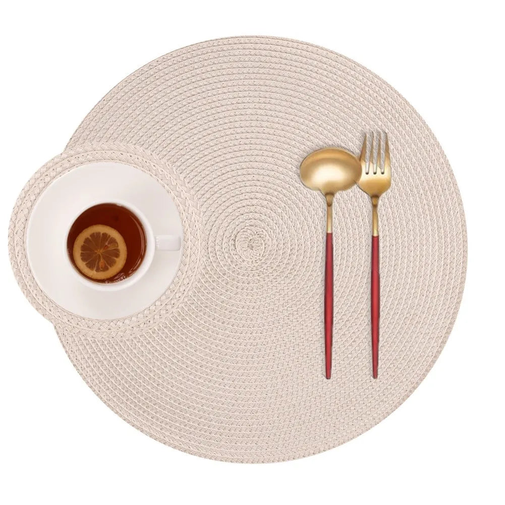 Round Braided Placemats Set of 6 with Coasters for Dining Table | Washable Non-Slip Woven Table Mats | Holiday & Everyday Table Decor, 34cm