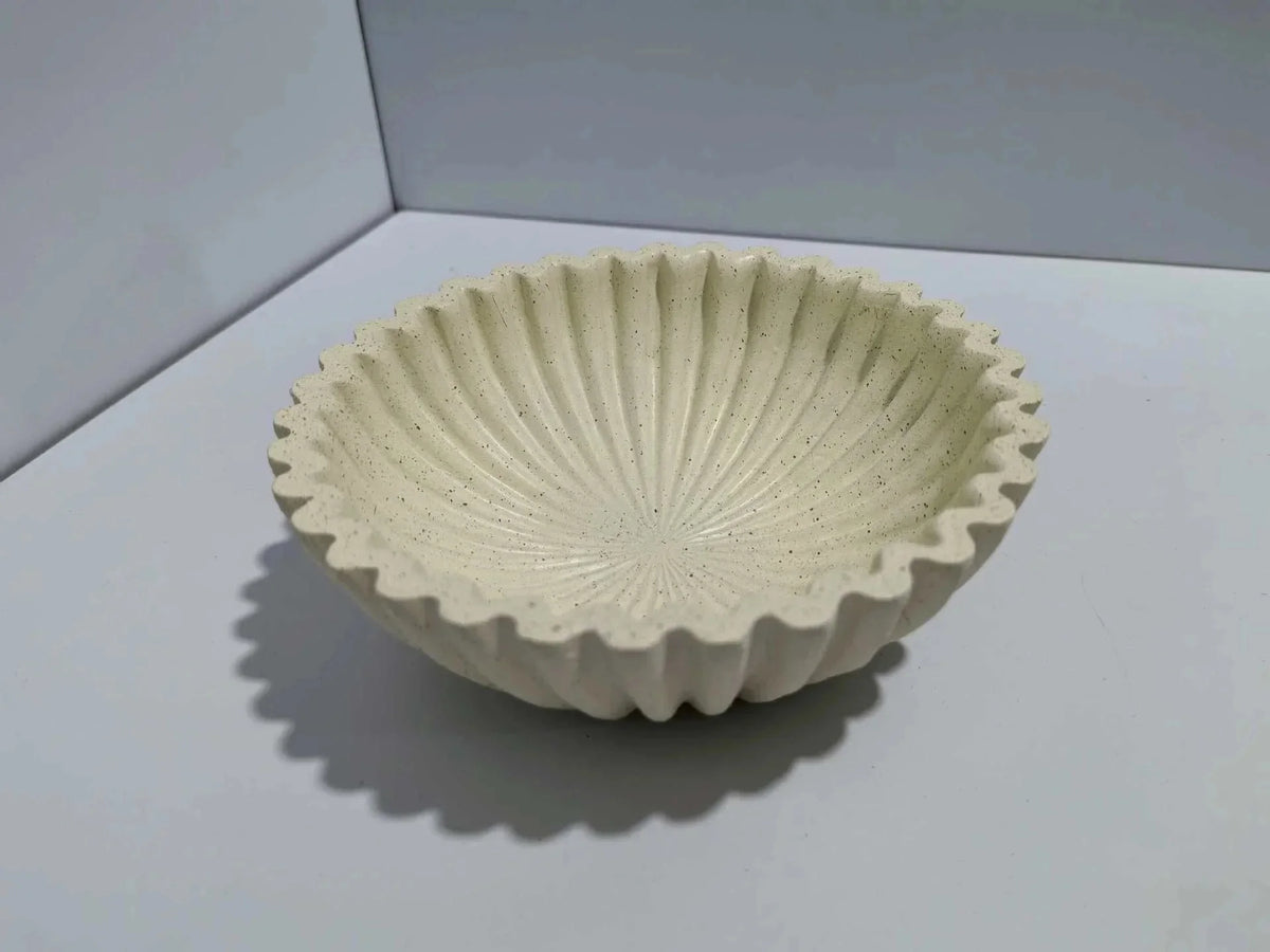 Decorative Lotus Leaf Bowl for Living Room Coffee Table & Shelf | Sculptural Resin Centrepiece with Grooved Rim | Modern Home Decor Gift