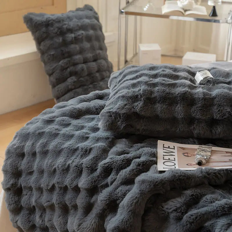 Faux Fur Bubble Throw Blanket for Bed & Sofa | Ultra-Soft Plush 3D Texture | Cozy Winter Bedroom Decor | 5 Sizes, 5 Colours