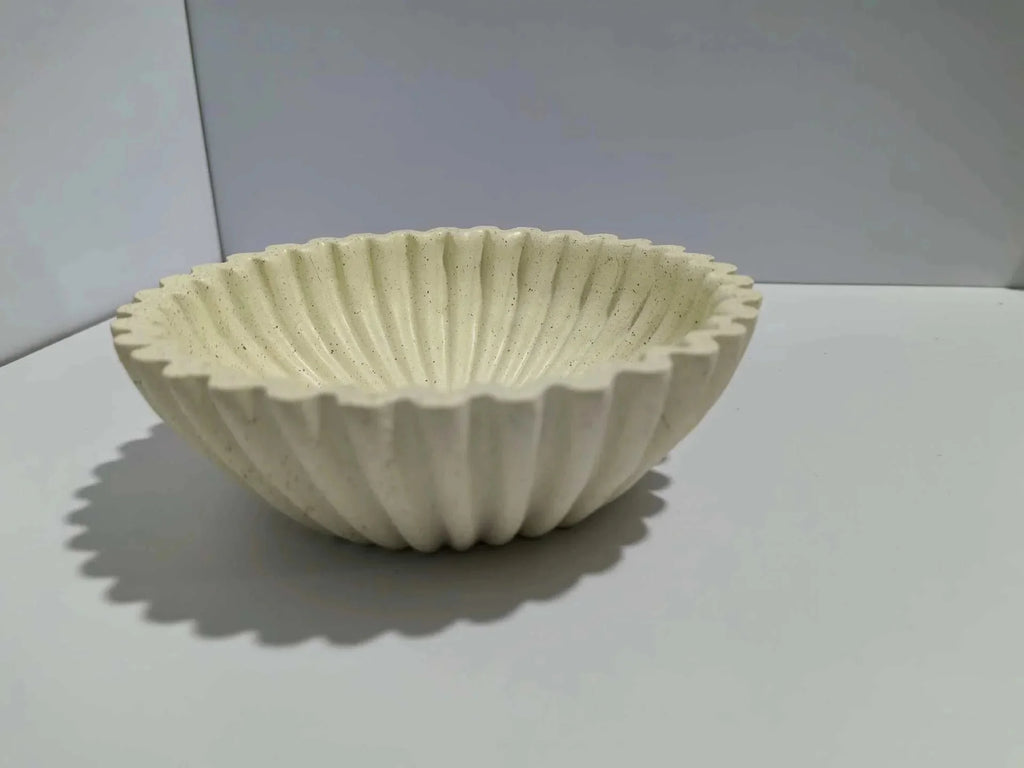 Decorative Lotus Leaf Bowl for Living Room Coffee Table & Shelf | Sculptural Resin Centrepiece with Grooved Rim | Modern Home Decor Gift