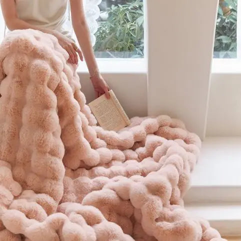 Faux Fur Bubble Throw Blanket for Bed & Sofa | Ultra-Soft Plush 3D Texture | Cozy Winter Bedroom Decor | 5 Sizes, 5 Colours