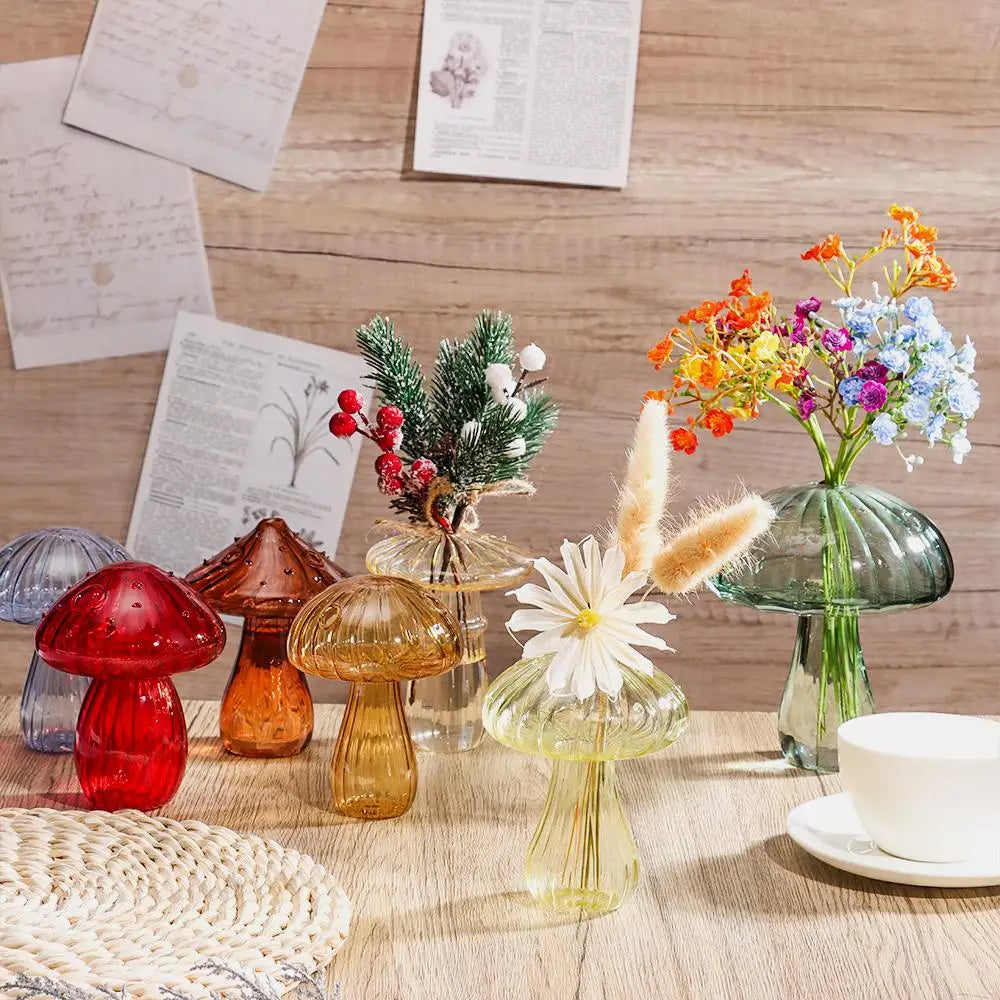 Mushroom Glass Vase for Desk, Shelf & Windowsill | Hydroponic Plant & Bud Vase | Colourful Modern Home Decor Ornament in 12 Colours