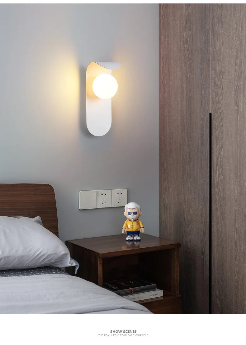 Modern Wall Sconce for Bedroom Bedside, Hallway & Staircase | Walnut Wood-Grain Wall Light | Warm Indoor Lighting in 4 Finishes