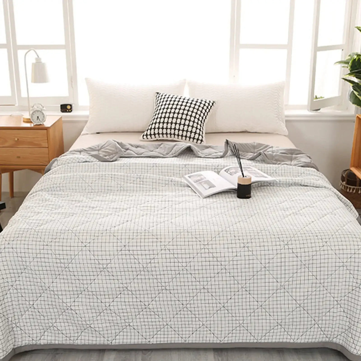 Lightweight Plaid Quilt for Bed & Sofa | Soft Washed Summer Comforter & Bedspread | Cozy Bedroom Decor in 5 Colours, 150x200 to 200x230cm