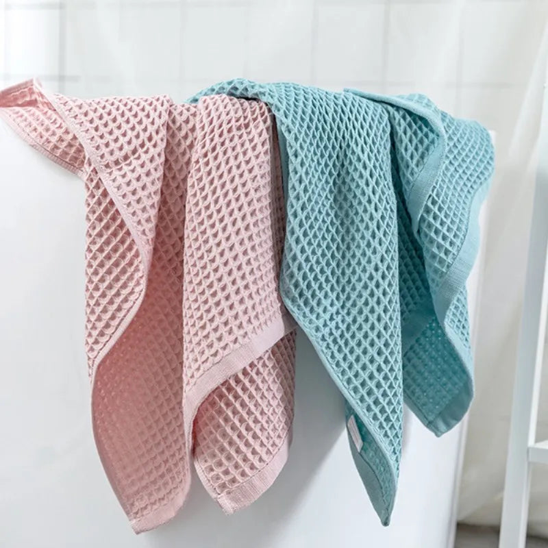 Waffle Weave Cotton Bath Towel for Bathroom & Spa | Quick Dry Absorbent Large Towel 70x140cm | Minimalist Bathroom Decor in 6 Colours