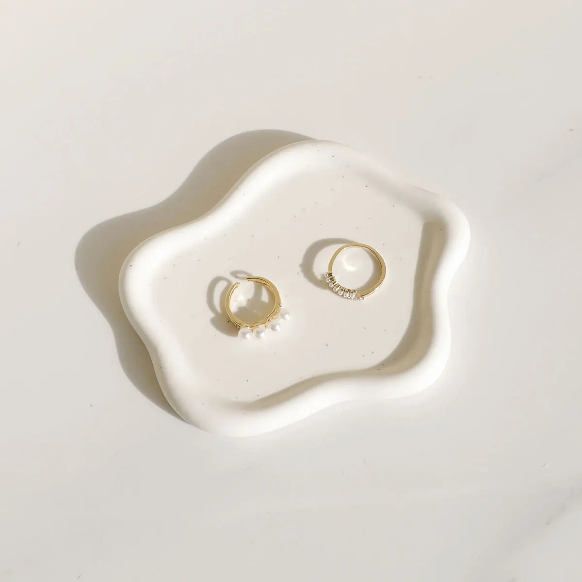 Ceramic Jewellery Dish for Dresser, Nightstand & Entryway | White Trinket Tray for Rings, Keys & Watches | Minimalist Gift in 4 Shapes