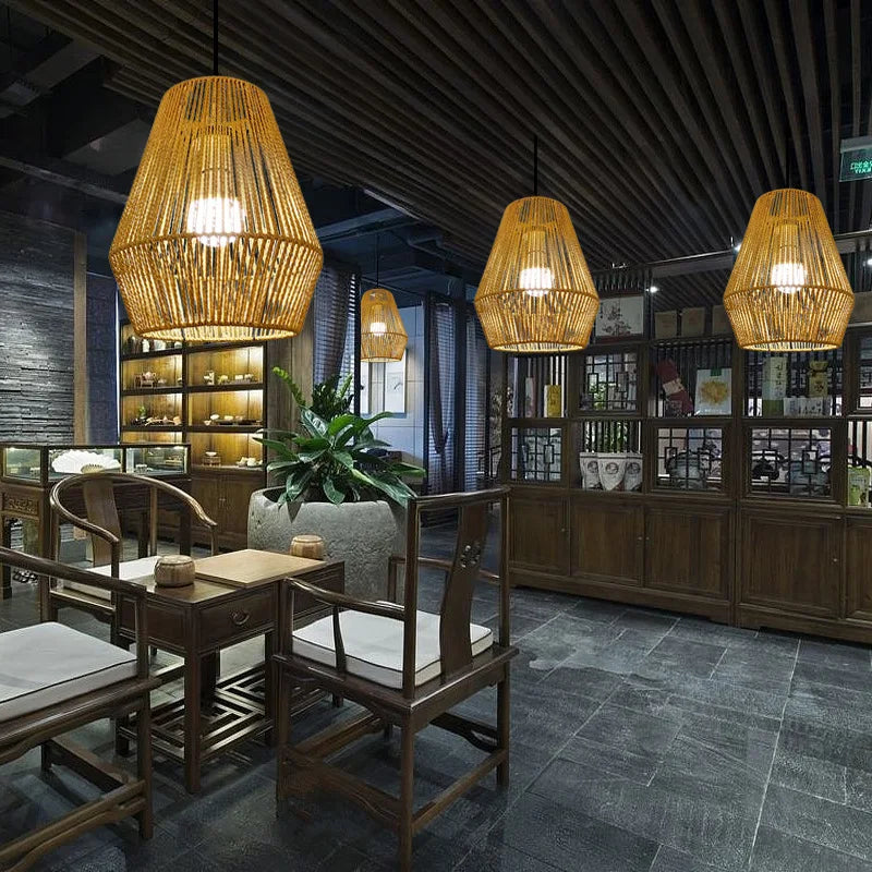 Hand-Woven Rattan Pendant Light Shade | Retro Wicker Ceiling Light Cover for Dining Room, Bar, Bedroom & Balcony