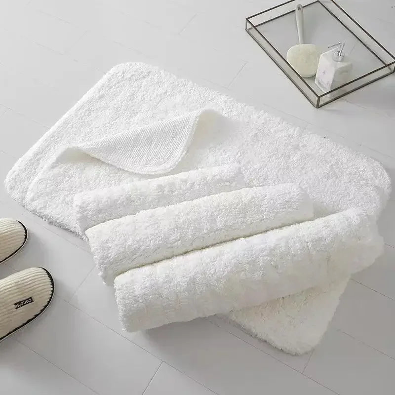Cotton Bath Mat for Bathroom & Shower | Thick Plush Hotel Style Bath Rug | Absorbent Anti Slip Floor Mat in White, 40x60cm